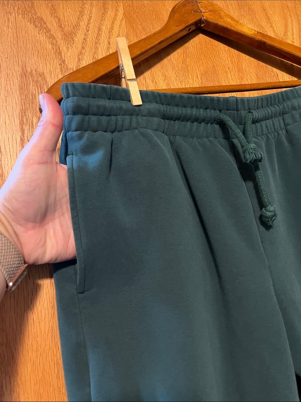 ZYIA Women's Green Drawstring Sweatpants - Picture 6 of 9